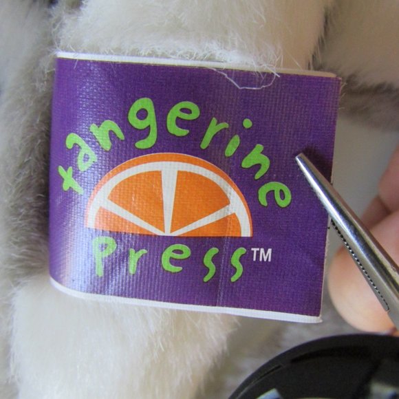 RING TAILED LEMUR w Book HOOK LOOP PAWS no wire SOFT 17" PLUSH Stuffed Animal - Picture 9 of 14